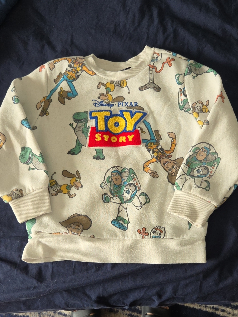 Boys Toy Story Cream Kids Crewneck Sweatshirt Size 4t.